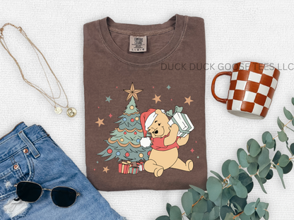 POOH BEAR CHRISTMAS TREE AND PRESENTS