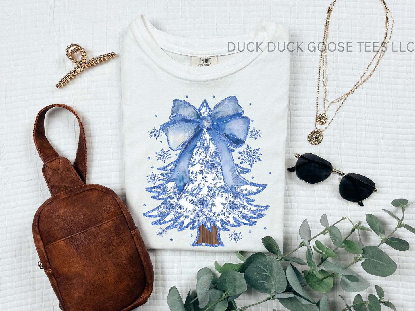 BLUE CHRISTMAS TREE, BOW, SNOW FLAKES